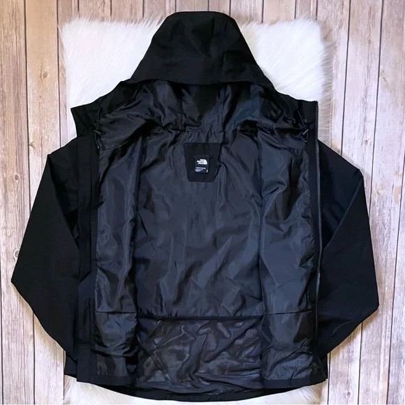 The North Face Women’s Plus Daybreak Rain Jacket In TNF Black